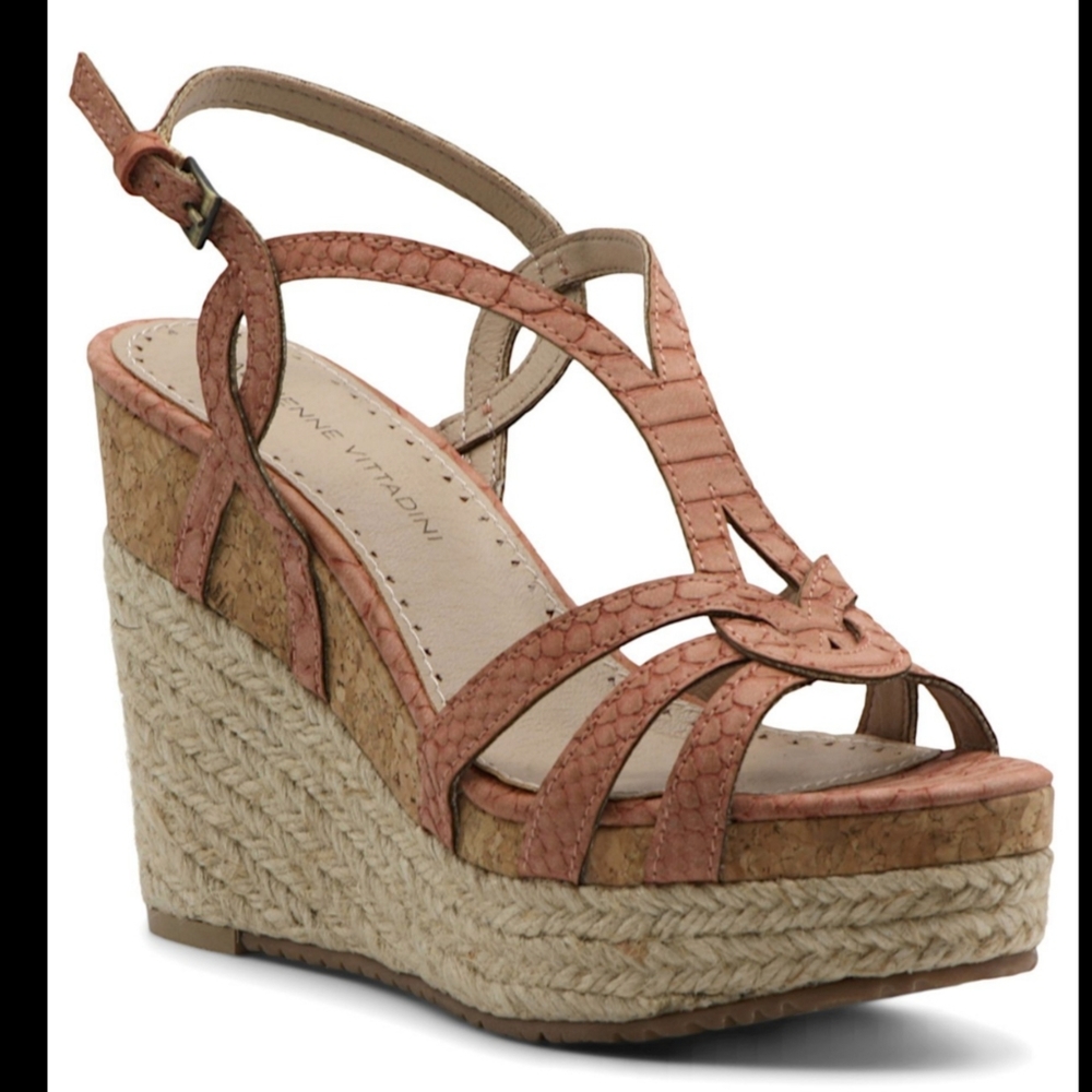 Adrienne Vittadini Clutch Strappy Platform 9.5